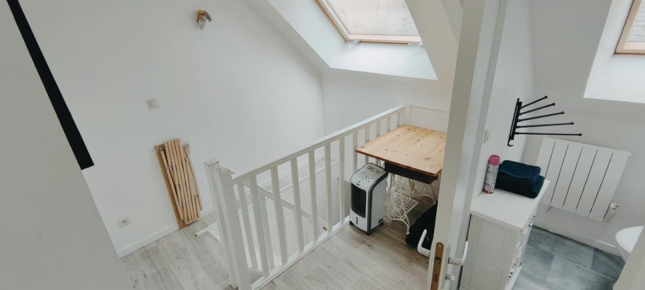 Chaleureuse Petite Maison De Bourg Beaumont-sur-Sarthe Eksteriør billede