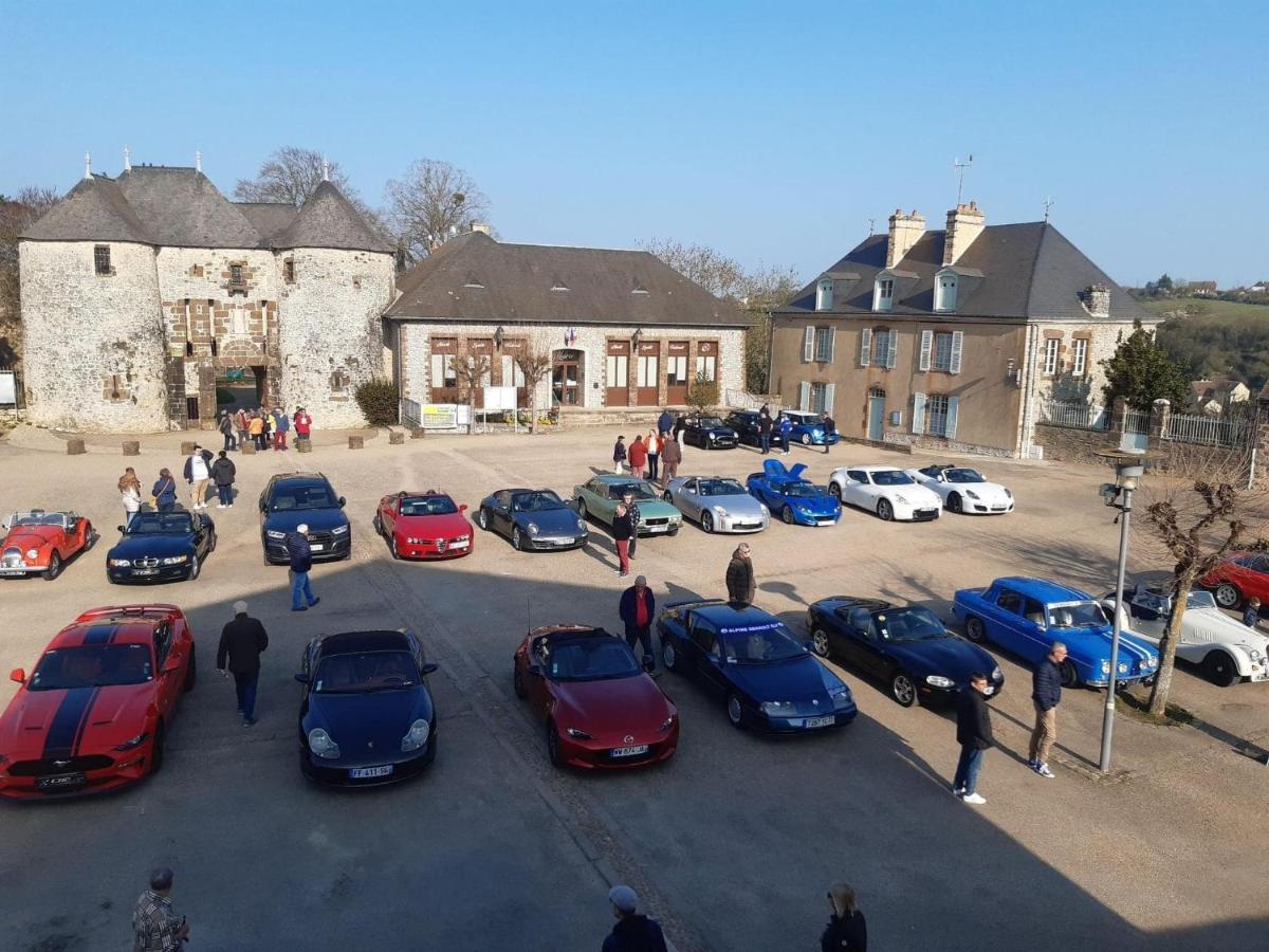 Chaleureuse Petite Maison De Bourg Beaumont-sur-Sarthe Eksteriør billede